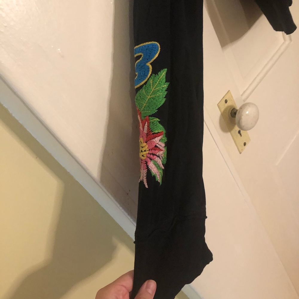 Embroidered Sweatshirt - Picture 3 of 6